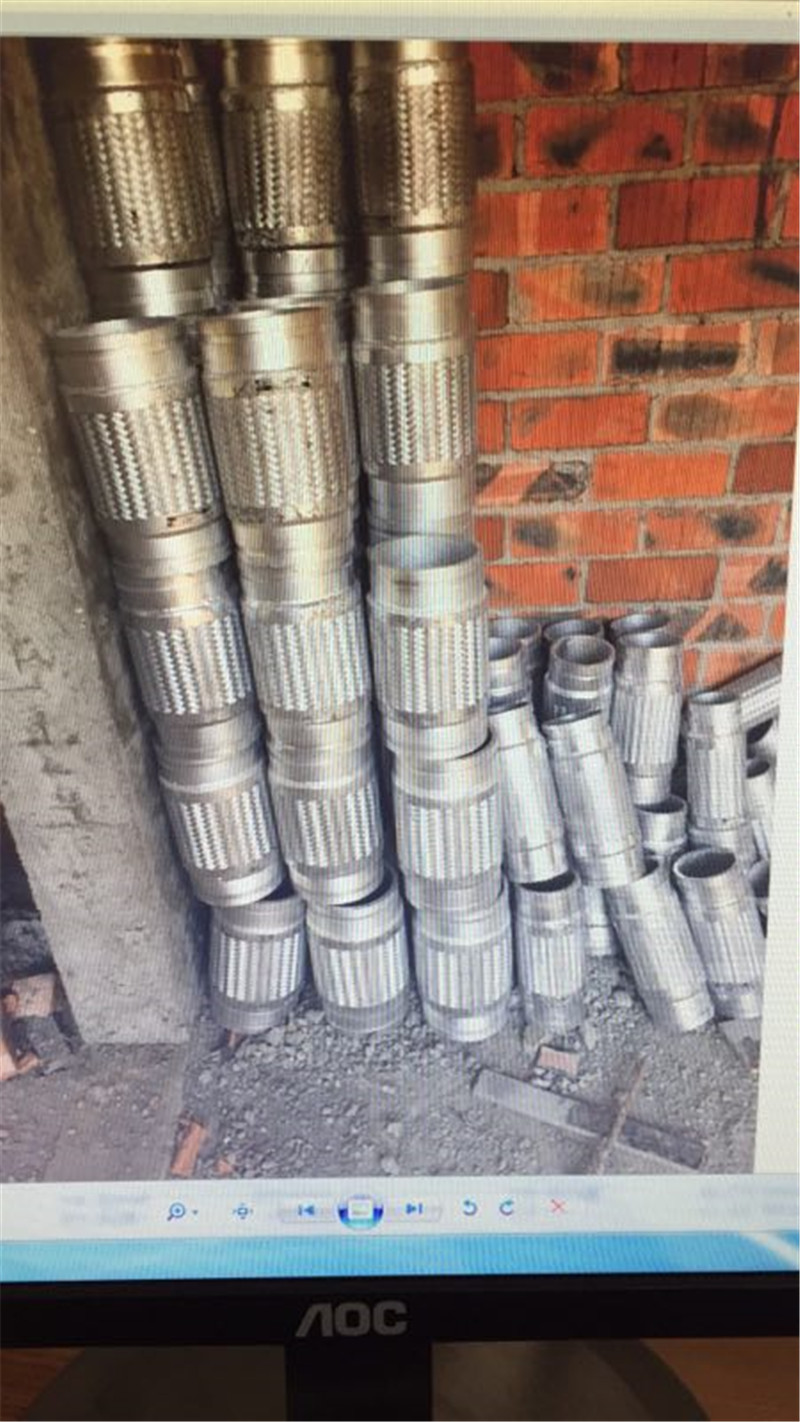 湖南寶騰衛(wèi)鑫建材有限公司假冒淞江金屬軟管