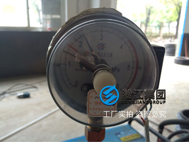 大口徑金屬軟管檢測現場