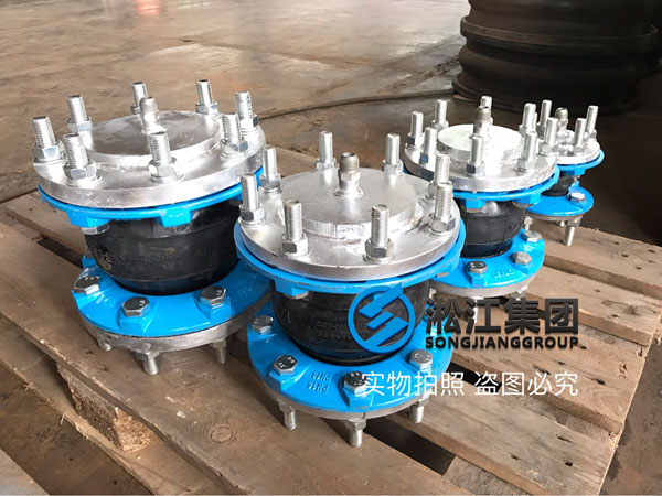 第一批新型橡膠軟接頭壓力檢測現(xiàn)場