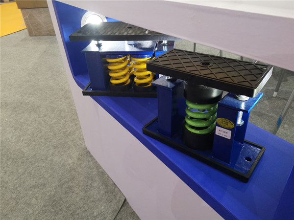 【2019】淞江集團參展上海國際泵管閥展會“專業(yè)制造橡膠軟接頭”